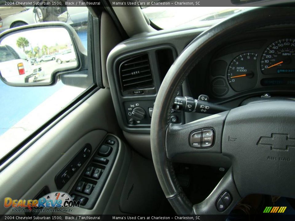 2004 Chevrolet Suburban 1500 Black / Tan/Neutral Photo #19