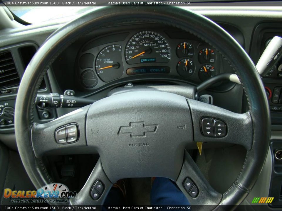 2004 Chevrolet Suburban 1500 Black / Tan/Neutral Photo #20
