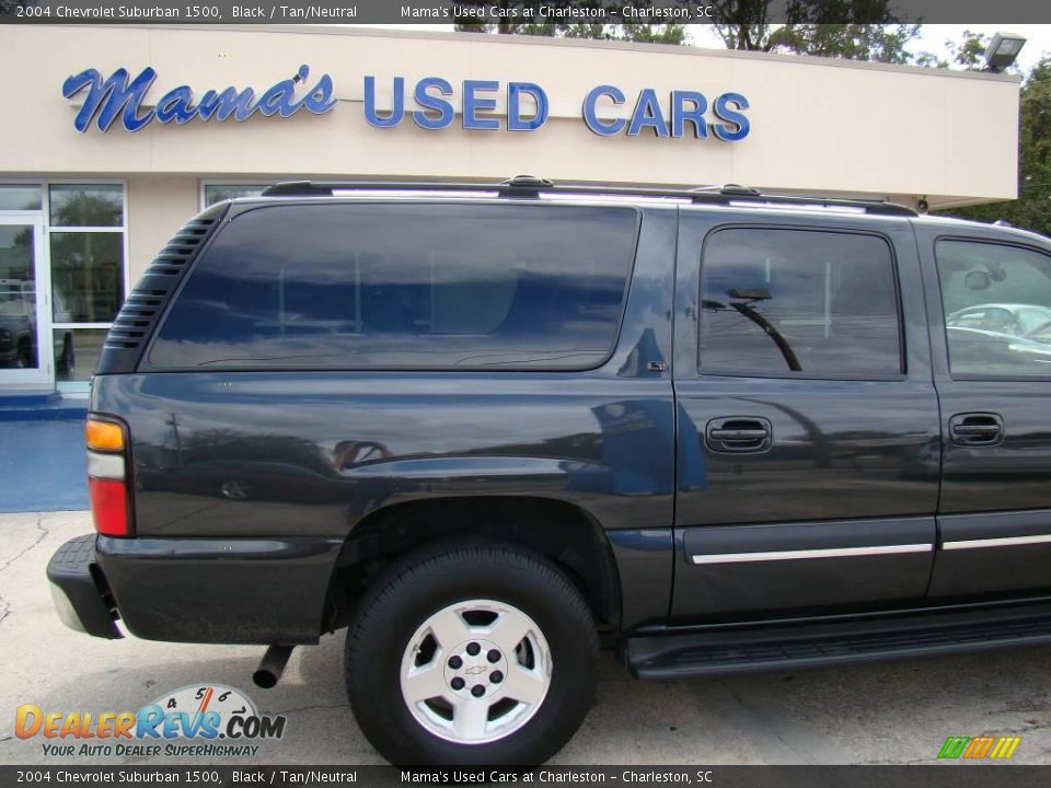 2004 Chevrolet Suburban 1500 Black / Tan/Neutral Photo #27