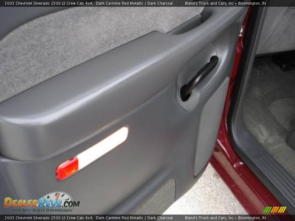 2003 Chevrolet Silverado 1500 LS Crew Cab 4x4 Dark Carmine Red Metallic / Dark Charcoal Photo #16