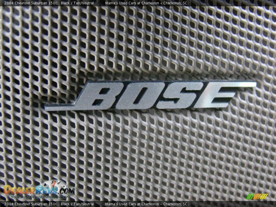 2004 Chevrolet Suburban 1500 Black / Tan/Neutral Photo #34