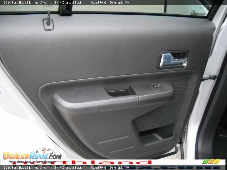 2010 Ford Edge SE Ingot Silver Metallic / Charcoal Black Photo #13