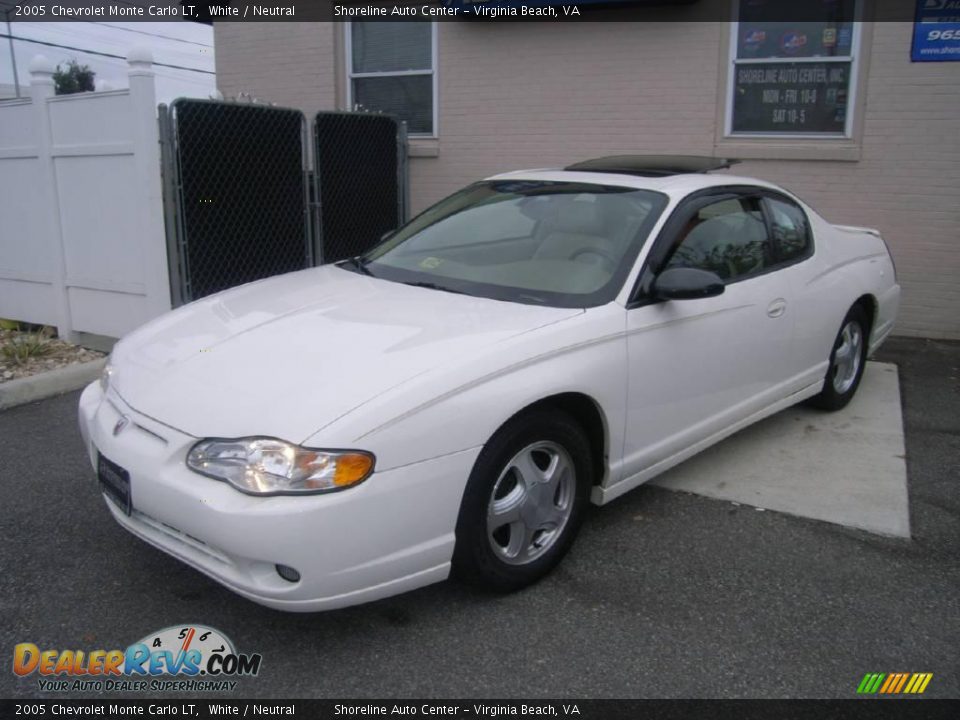 2005 Chevrolet Monte Carlo LT White / Neutral Photo #2