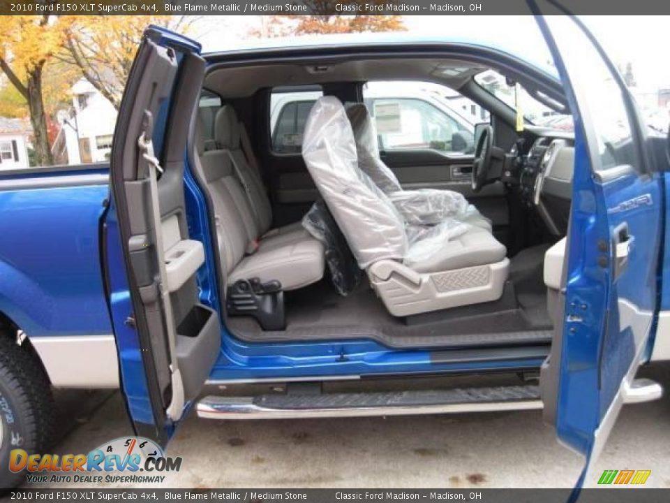 2010 Ford F150 XLT SuperCab 4x4 Blue Flame Metallic / Medium Stone Photo #12
