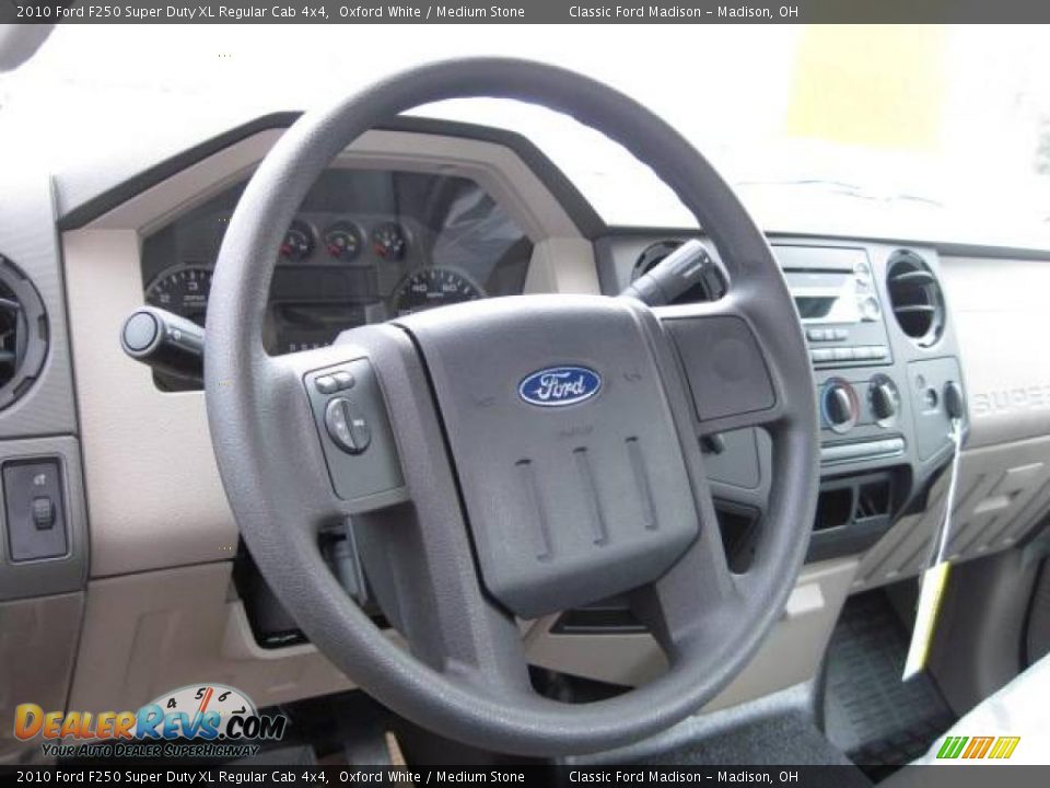 2010 Ford F250 Super Duty XL Regular Cab 4x4 Oxford White / Medium Stone Photo #9