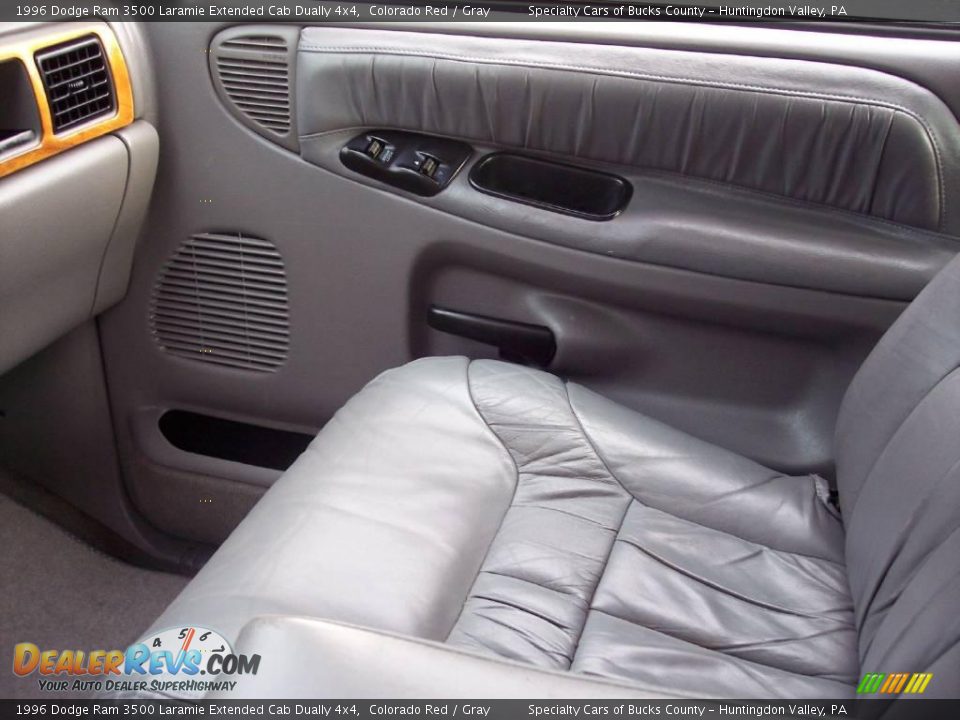 1996 Dodge Ram 3500 Laramie Extended Cab Dually 4x4 Colorado Red / Gray Photo #34