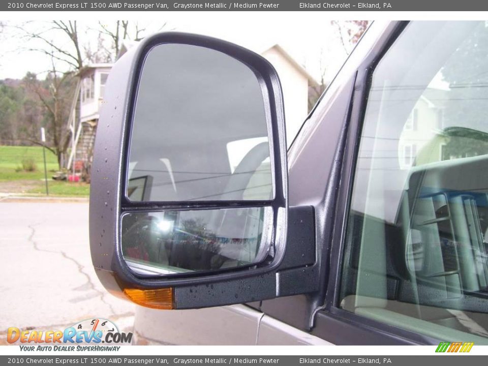 2010 Chevrolet Express LT 1500 AWD Passenger Van Graystone Metallic / Medium Pewter Photo #10