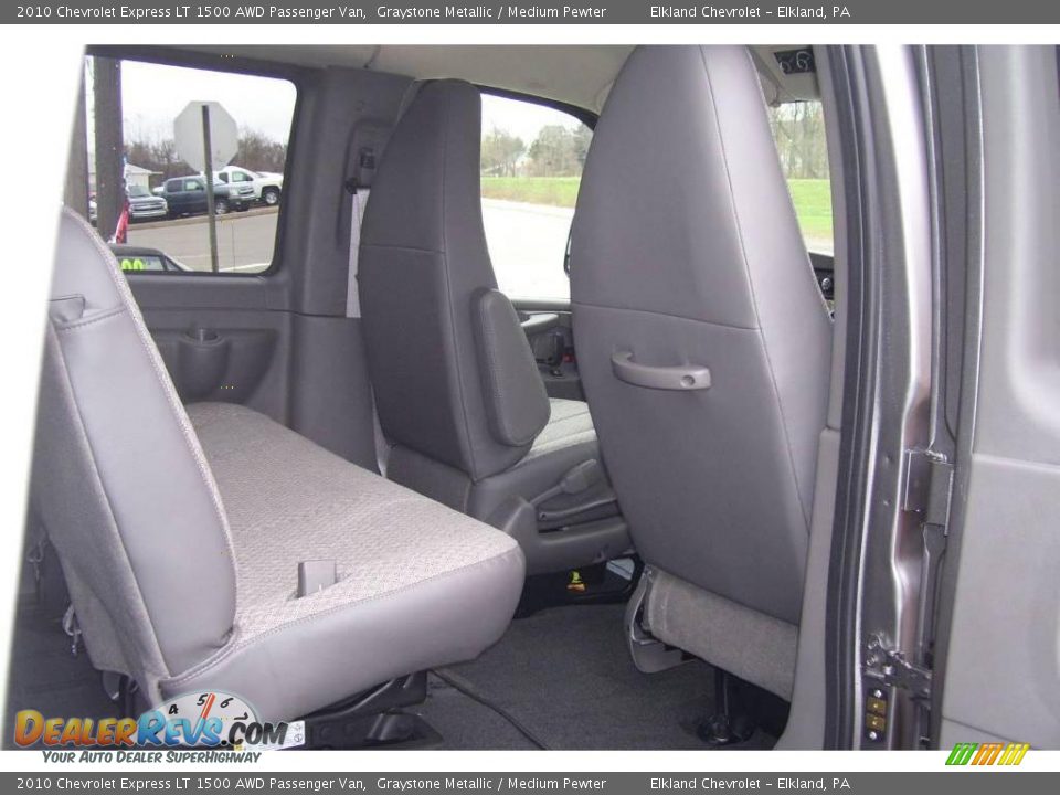 2010 Chevrolet Express LT 1500 AWD Passenger Van Graystone Metallic / Medium Pewter Photo #18