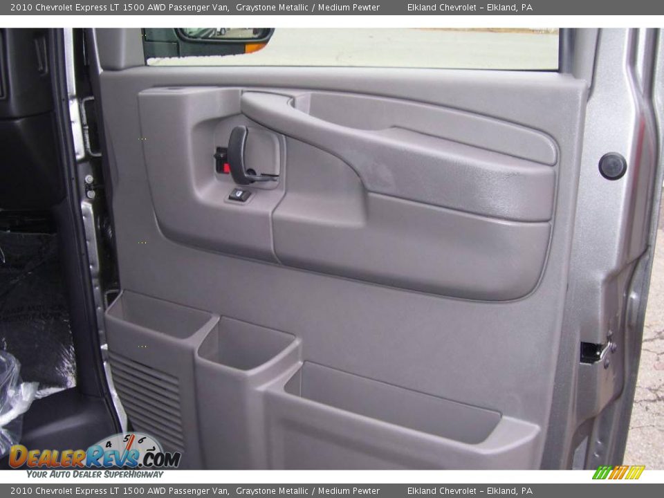 2010 Chevrolet Express LT 1500 AWD Passenger Van Graystone Metallic / Medium Pewter Photo #20
