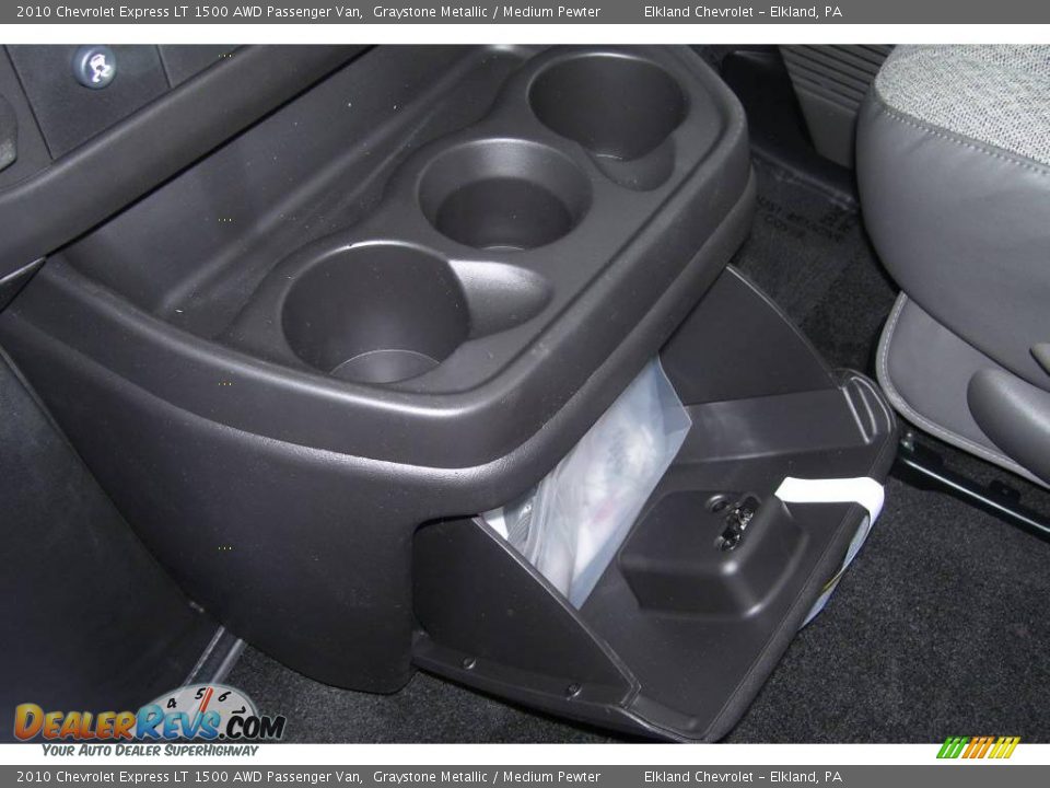 2010 Chevrolet Express LT 1500 AWD Passenger Van Graystone Metallic / Medium Pewter Photo #28