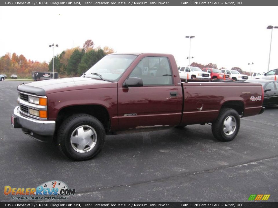 1997 Chevrolet C/K K1500 Regular Cab 4x4 Dark Toreador Red Metallic / Medium Dark Pewter Photo #6