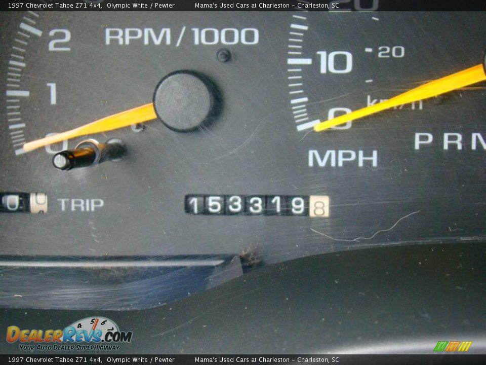 1997 Chevrolet Tahoe Z71 4x4 Olympic White / Pewter Photo #17
