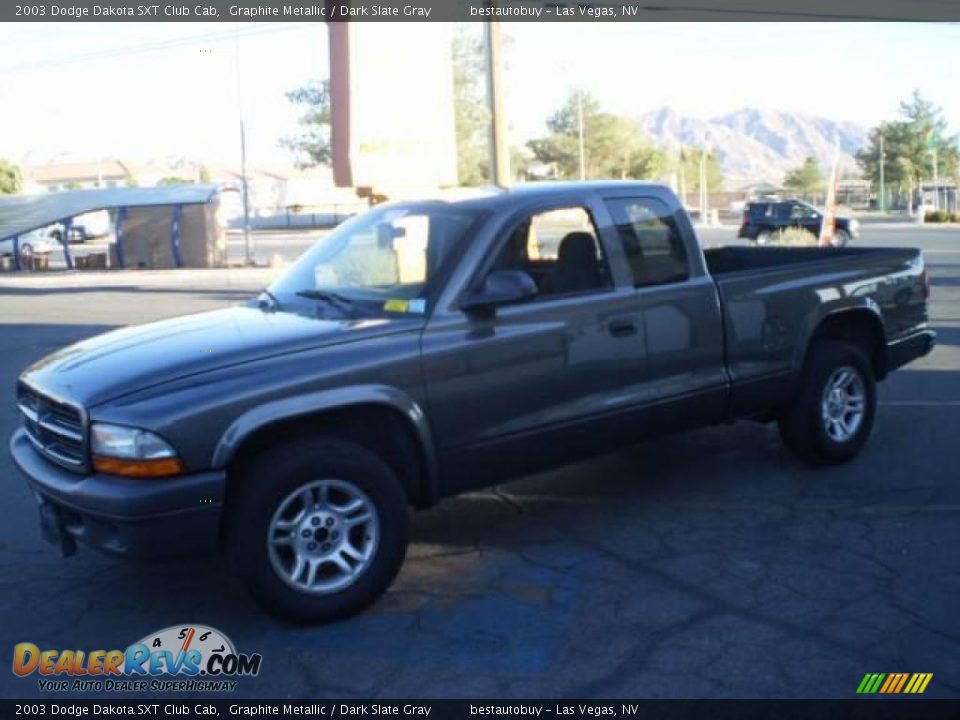 2003 Dodge Dakota SXT Club Cab Graphite Metallic / Dark Slate Gray Photo #4