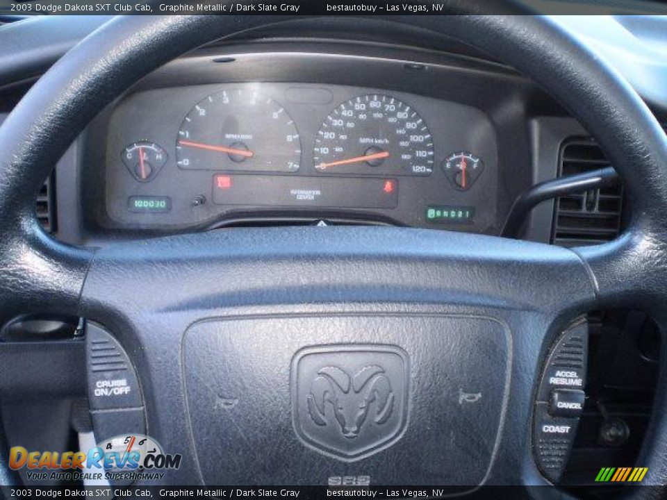 2003 Dodge Dakota SXT Club Cab Graphite Metallic / Dark Slate Gray Photo #23