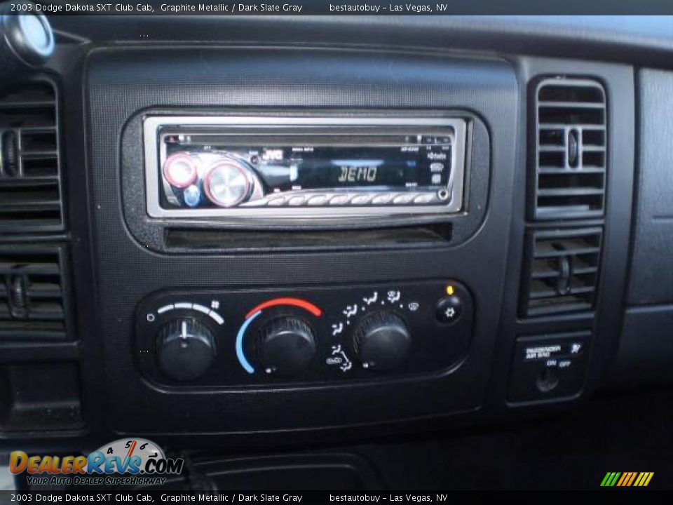 2003 Dodge Dakota SXT Club Cab Graphite Metallic / Dark Slate Gray Photo #26