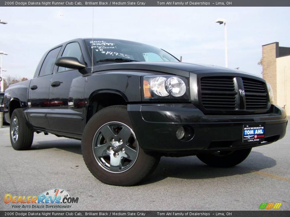 2006 Dodge Dakota Night Runner Club Cab Brilliant Black / Medium Slate Gray Photo #1
