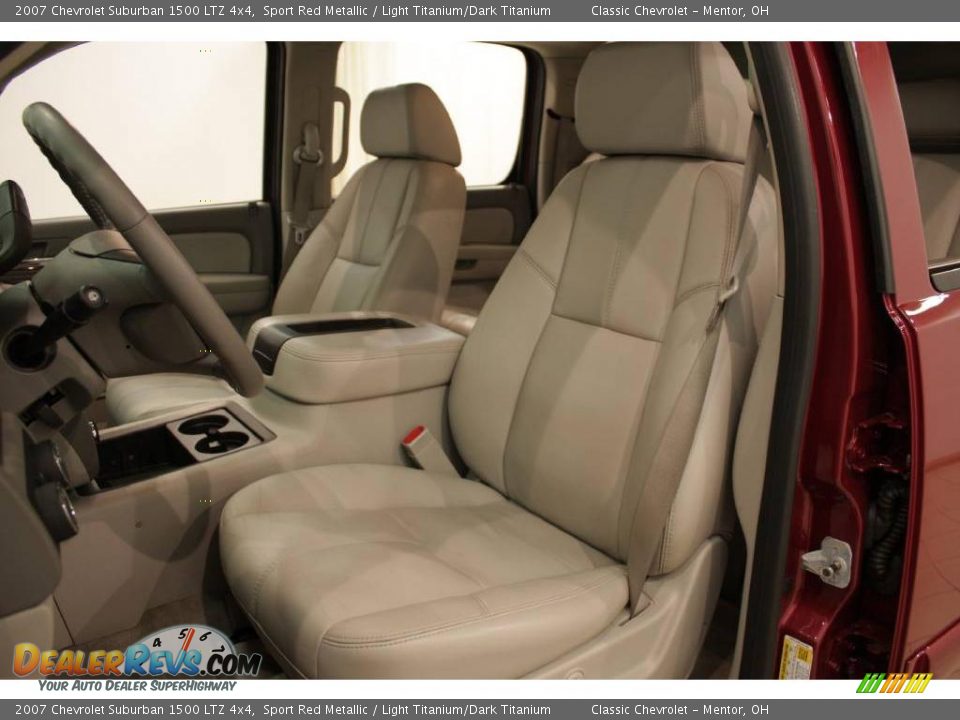 2007 Chevrolet Suburban 1500 LTZ 4x4 Sport Red Metallic / Light Titanium/Dark Titanium Photo #8