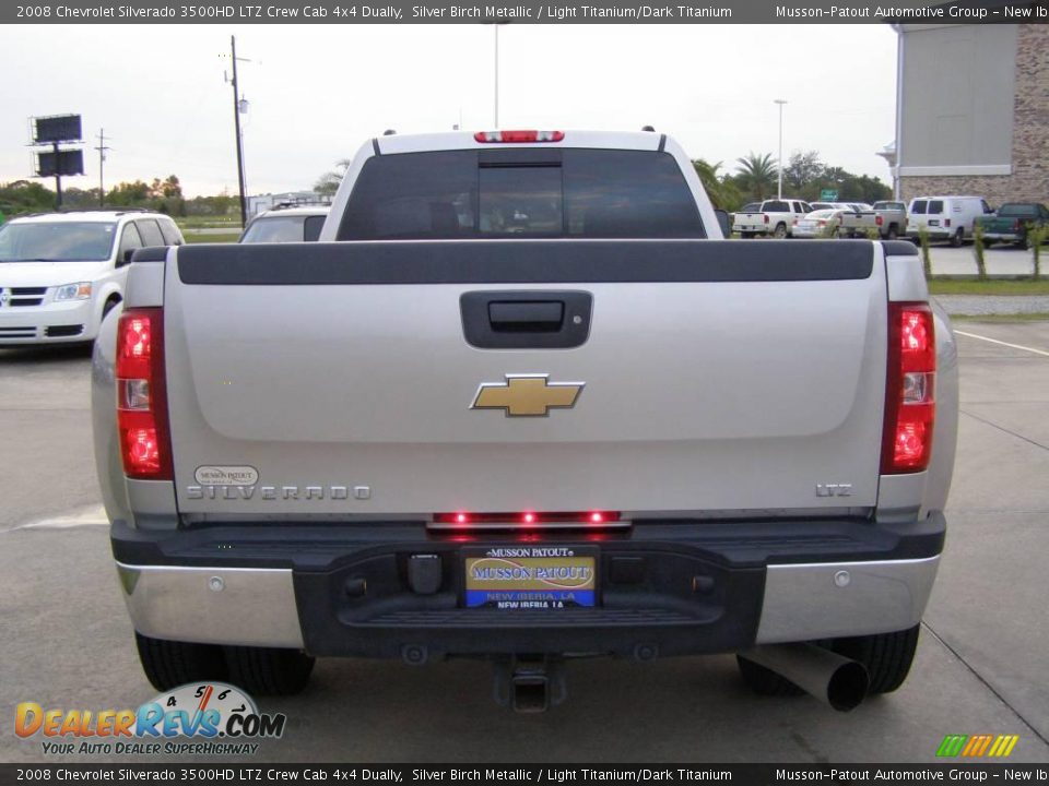 2008 Chevrolet Silverado 3500HD LTZ Crew Cab 4x4 Dually Silver Birch Metallic / Light Titanium/Dark Titanium Photo #4