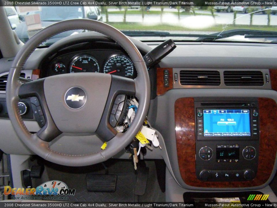 2008 Chevrolet Silverado 3500HD LTZ Crew Cab 4x4 Dually Silver Birch Metallic / Light Titanium/Dark Titanium Photo #11
