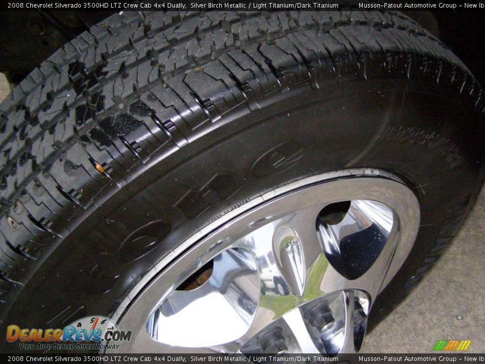 2008 Chevrolet Silverado 3500HD LTZ Crew Cab 4x4 Dually Silver Birch Metallic / Light Titanium/Dark Titanium Photo #12