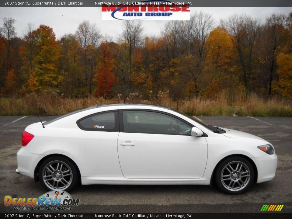 2007 Scion tC Super White / Dark Charcoal Photo #1