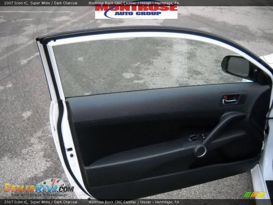 2007 Scion tC Super White / Dark Charcoal Photo #8