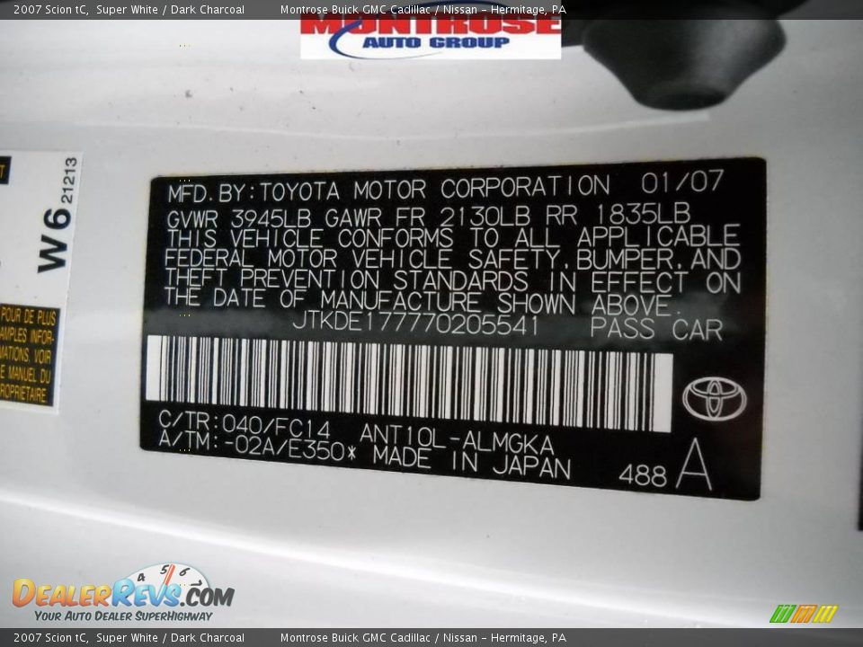 2007 Scion tC Super White / Dark Charcoal Photo #11