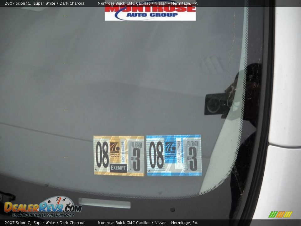 2007 Scion tC Super White / Dark Charcoal Photo #15