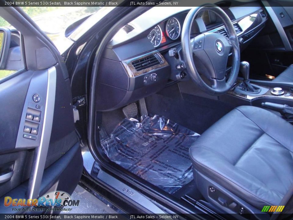 2004 BMW 5 Series 530i Sedan Black Sapphire Metallic / Black Photo #12