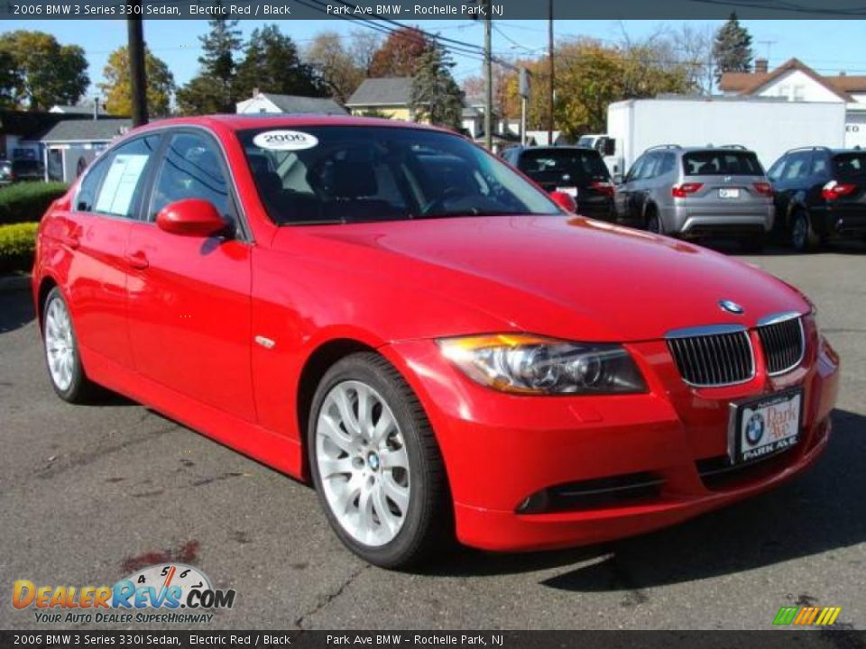 2006 BMW 3 Series 330i Sedan Electric Red / Black Photo #2