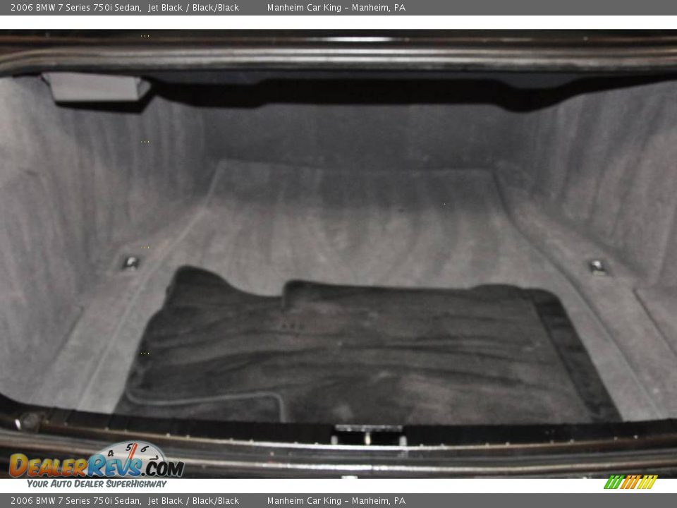 2006 BMW 7 Series 750i Sedan Jet Black / Black/Black Photo #17