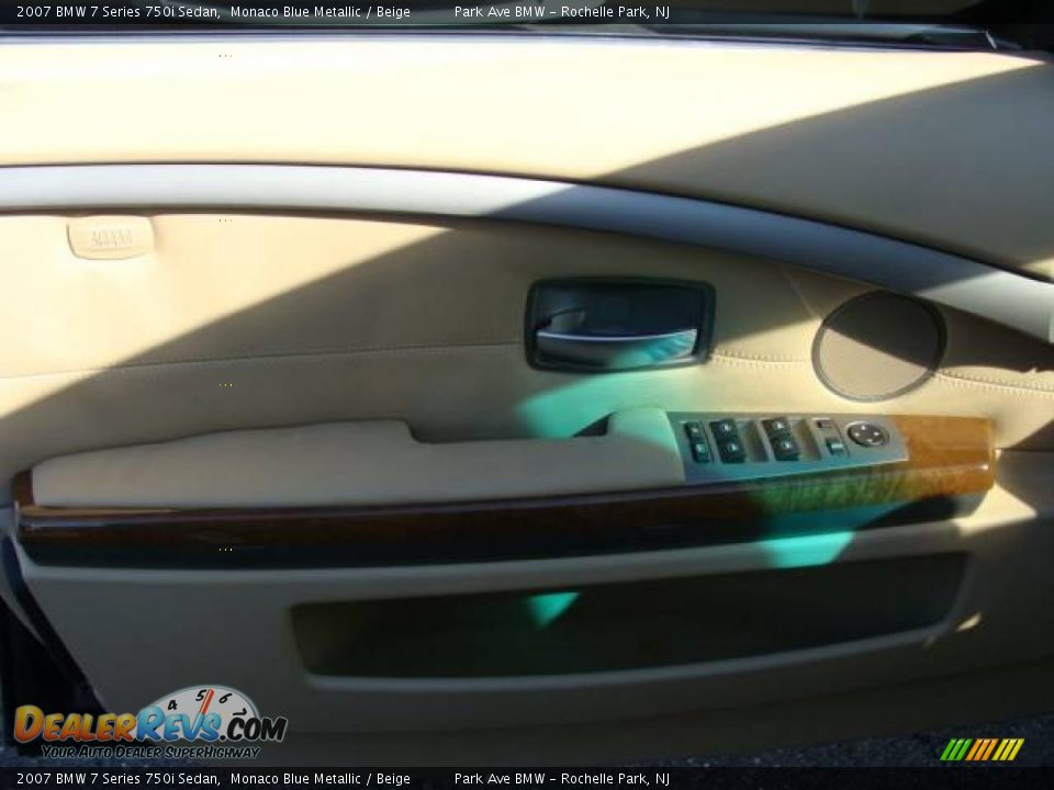 2007 BMW 7 Series 750i Sedan Monaco Blue Metallic / Beige Photo #9