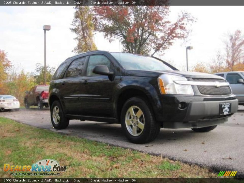2005 Chevrolet Equinox LS AWD Black / Light Gray Photo #3