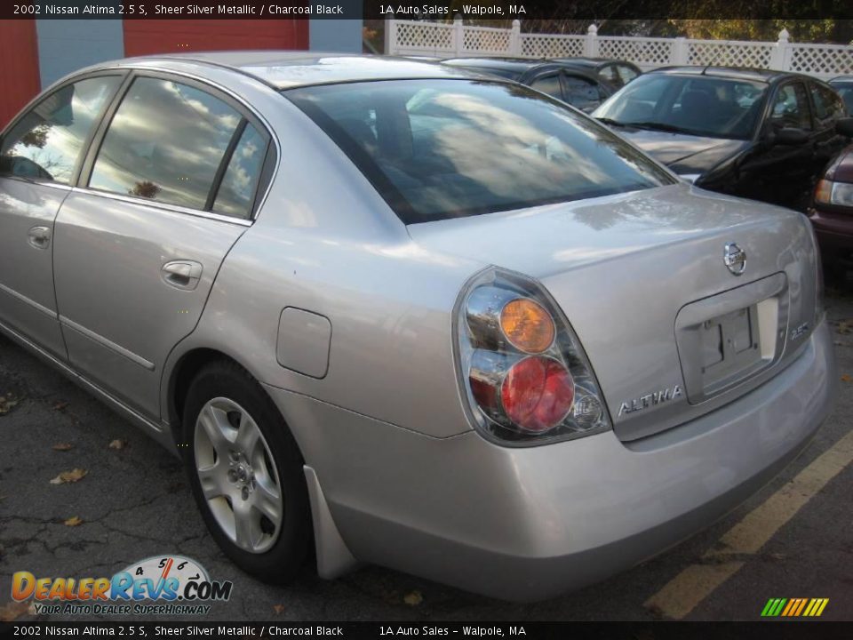 2002 Nissan Altima 2.5 S Sheer Silver Metallic / Charcoal Black Photo #11