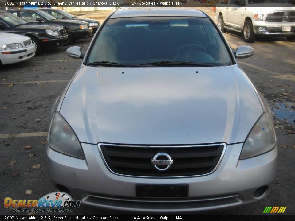 2002 Nissan Altima 2.5 S Sheer Silver Metallic / Charcoal Black Photo #18