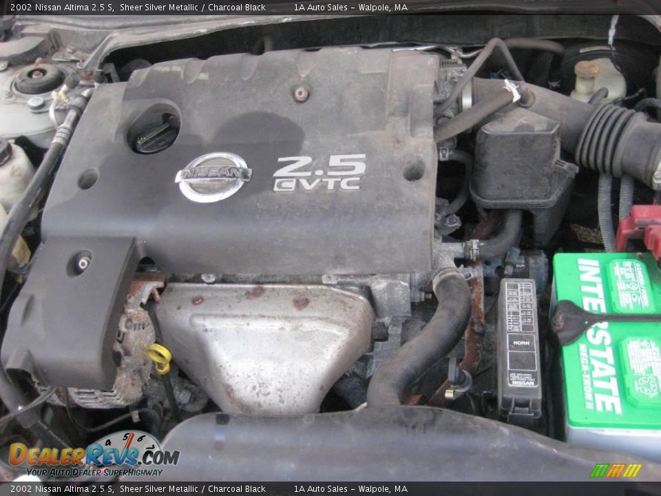 2002 Nissan Altima 2.5 S Sheer Silver Metallic / Charcoal Black Photo #19
