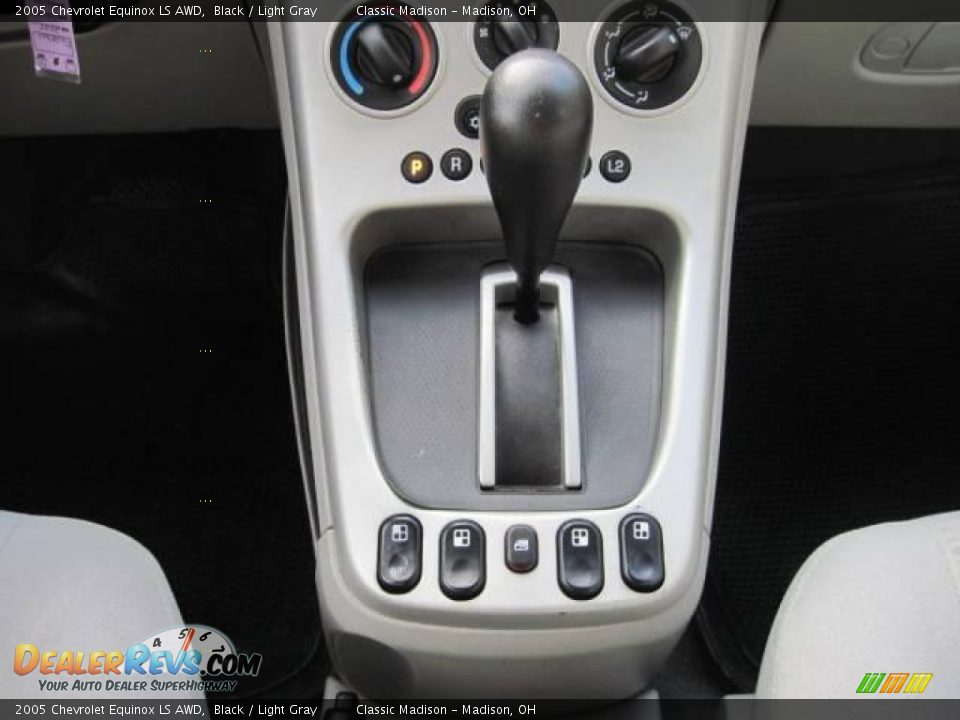 2005 Chevrolet Equinox LS AWD Black / Light Gray Photo #24