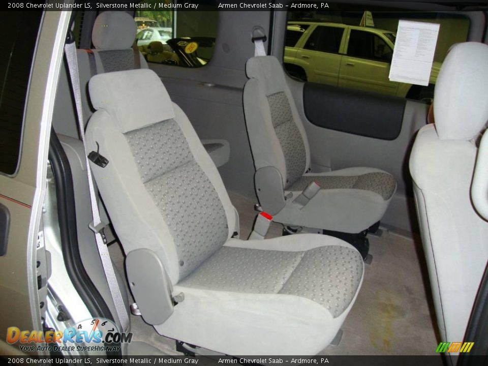 2008 Chevrolet Uplander LS Silverstone Metallic / Medium Gray Photo #16