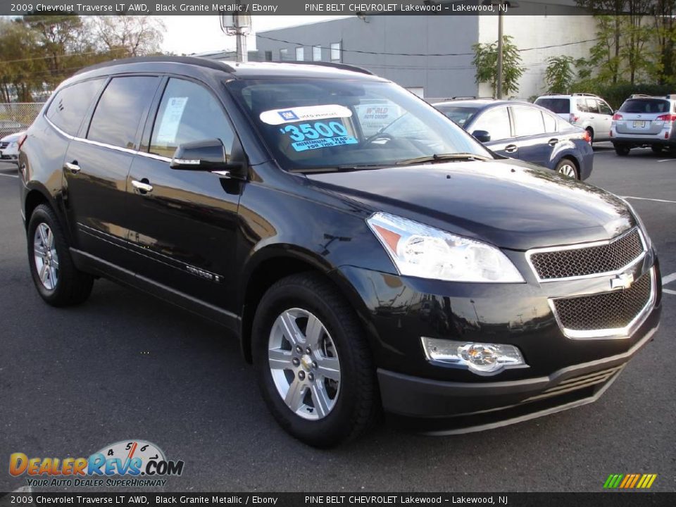 2009 Chevrolet Traverse LT AWD Black Granite Metallic / Ebony Photo #2