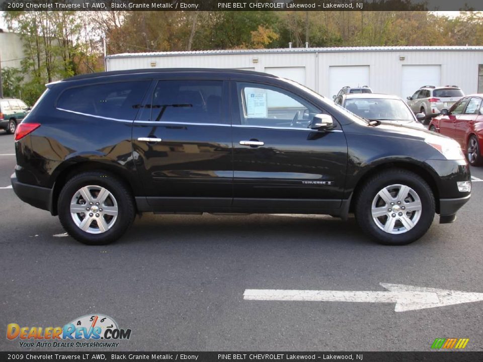 2009 Chevrolet Traverse LT AWD Black Granite Metallic / Ebony Photo #3