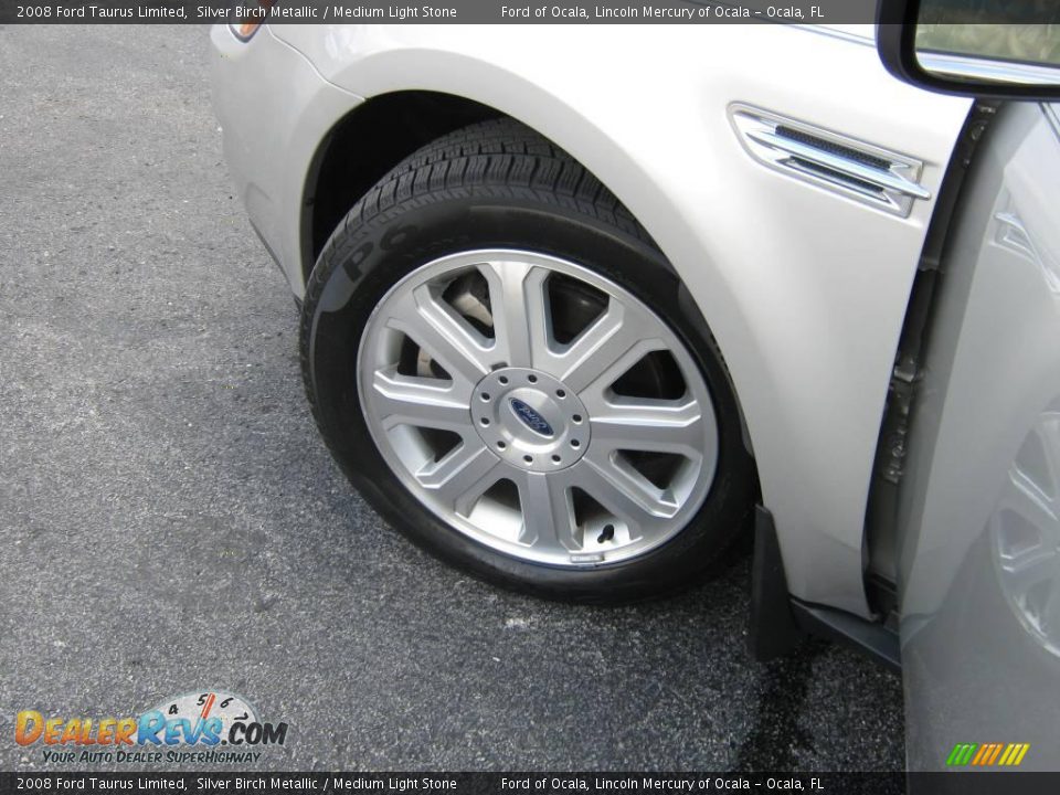 2008 Ford Taurus Limited Silver Birch Metallic / Medium Light Stone Photo #13