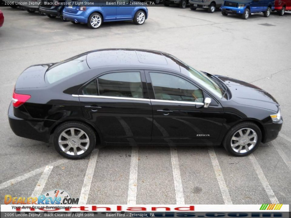 2006 Lincoln Zephyr Black Clearcoat / Light Stone Photo #5