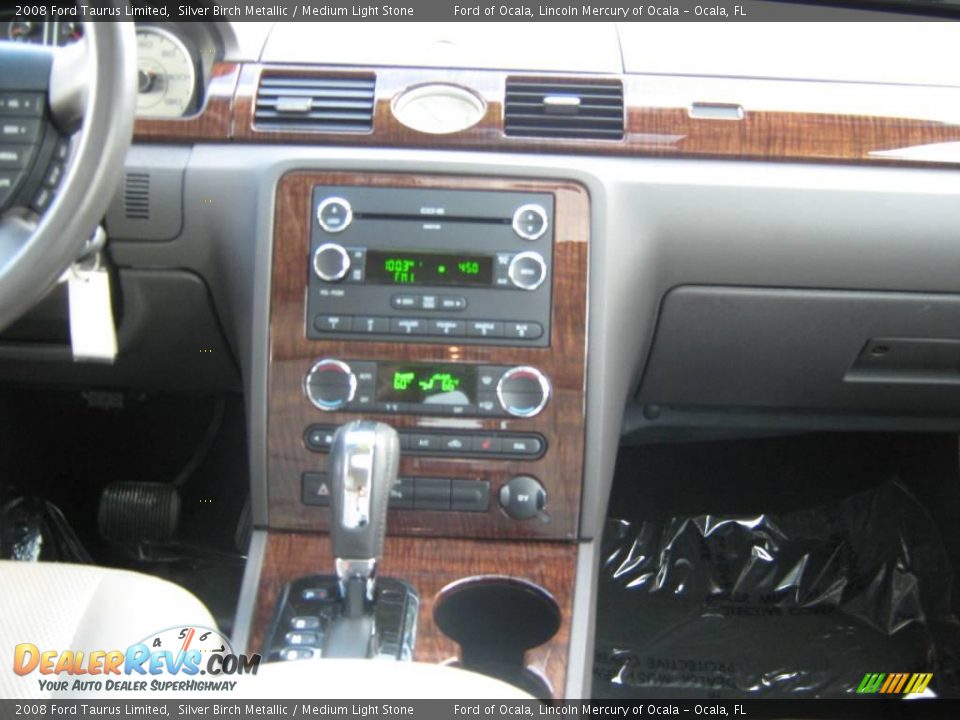2008 Ford Taurus Limited Silver Birch Metallic / Medium Light Stone Photo #24