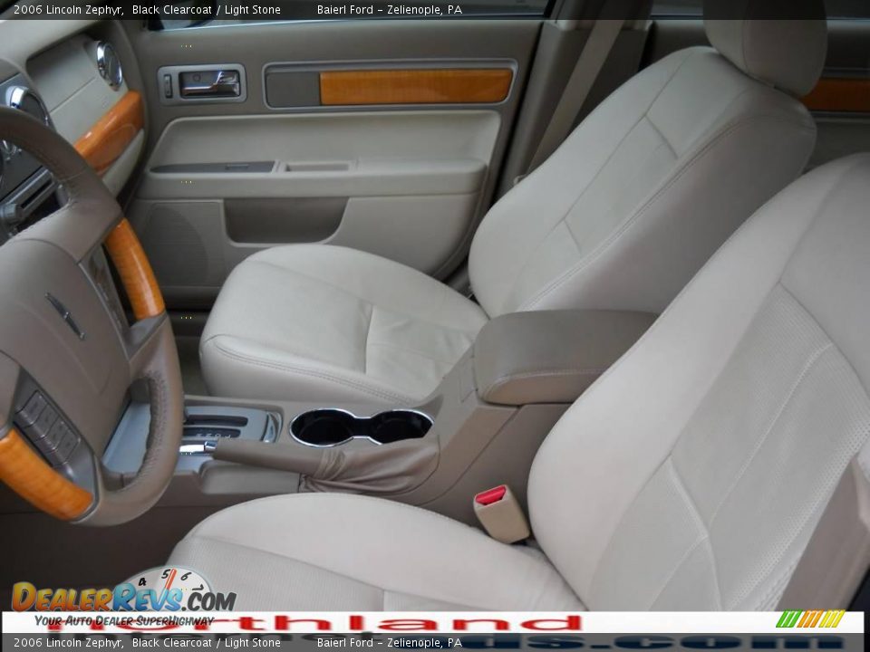 2006 Lincoln Zephyr Black Clearcoat / Light Stone Photo #12
