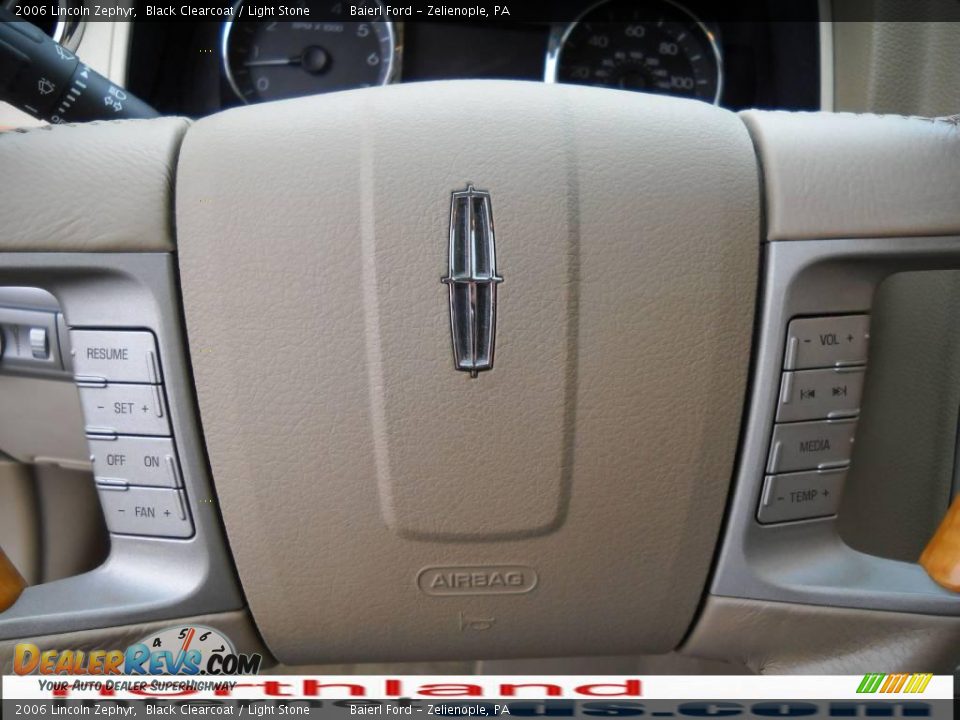 2006 Lincoln Zephyr Black Clearcoat / Light Stone Photo #19