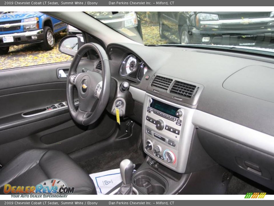 2009 Chevrolet Cobalt LT Sedan Summit White / Ebony Photo #10
