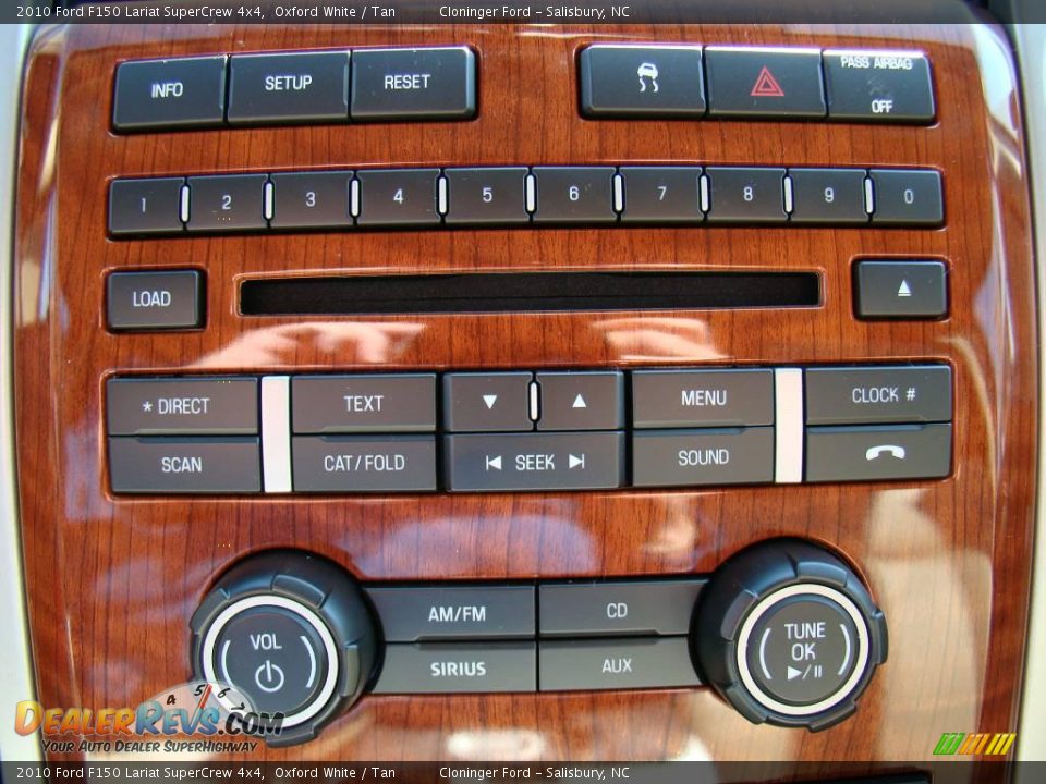 2010 Ford F150 Lariat SuperCrew 4x4 Oxford White / Tan Photo #22