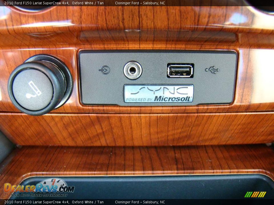 2010 Ford F150 Lariat SuperCrew 4x4 Oxford White / Tan Photo #24