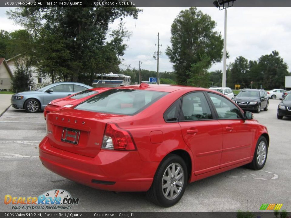 2009 Volvo S40 2.4i Passion Red / Quartz Photo #3