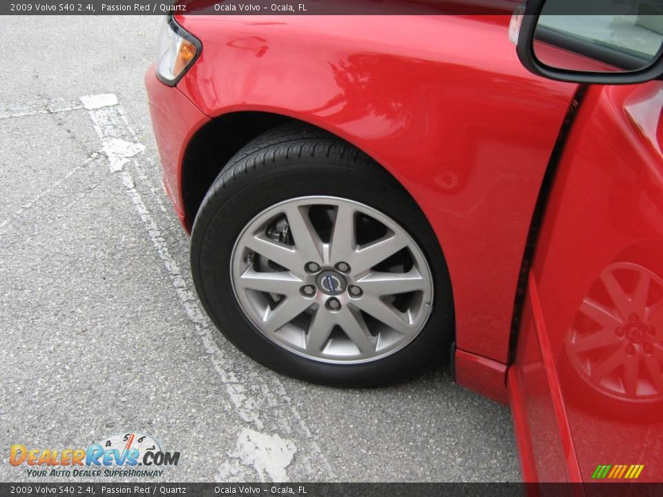 2009 Volvo S40 2.4i Passion Red / Quartz Photo #13